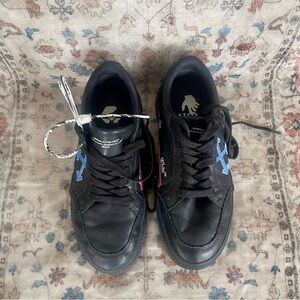 Off-White Low Vulconized Nappa Leather Black/Blue Sneakers